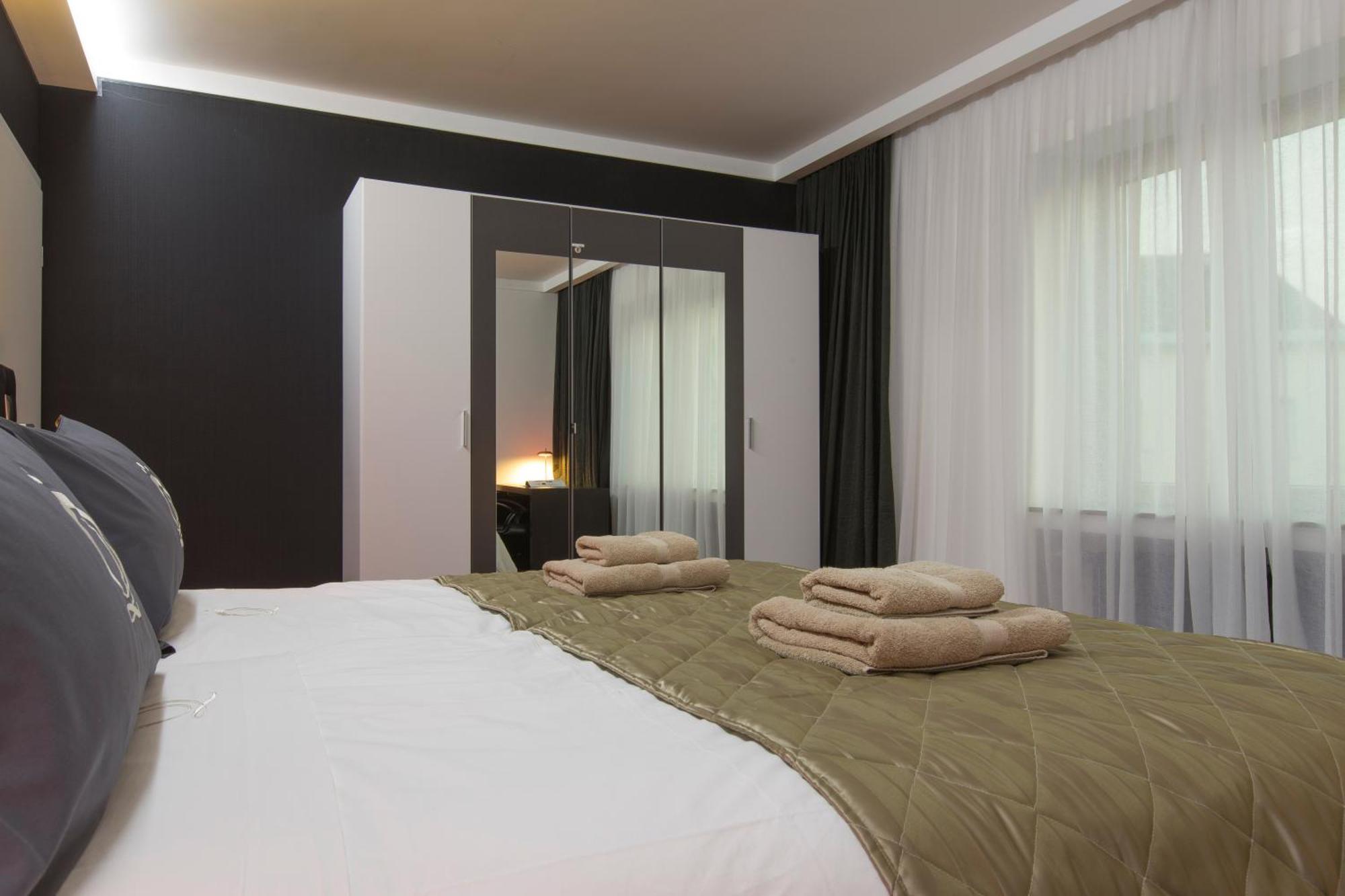 The Queen Luxury Apartments - Villa Medici Luxemburg Buitenkant foto